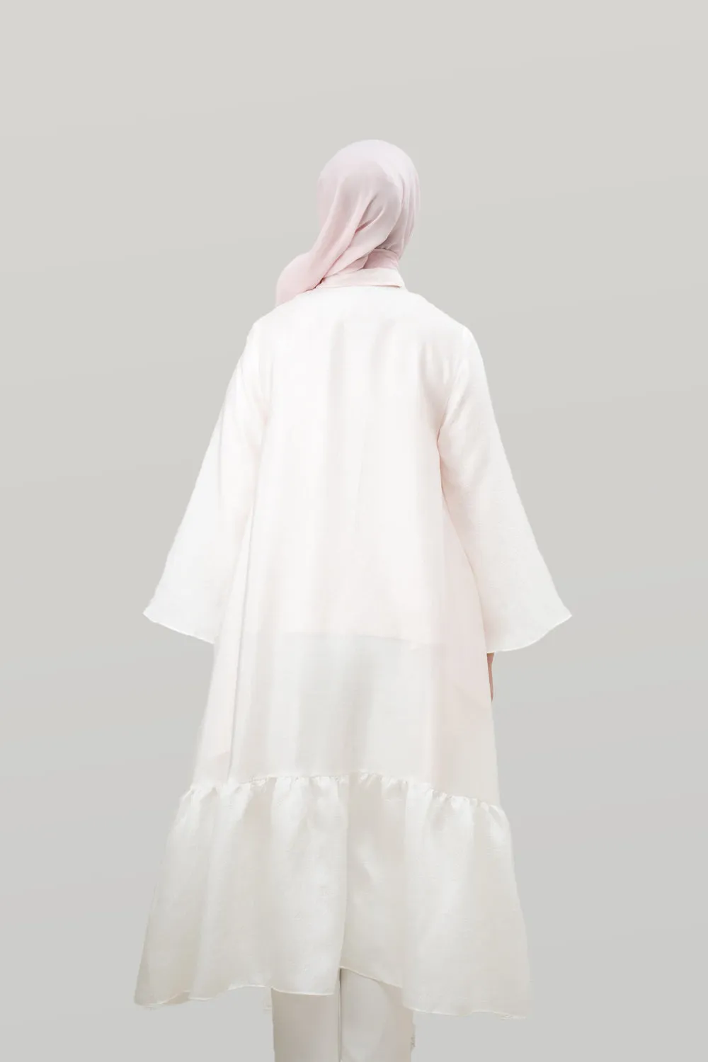 Aerish Abaya Outer Snow White