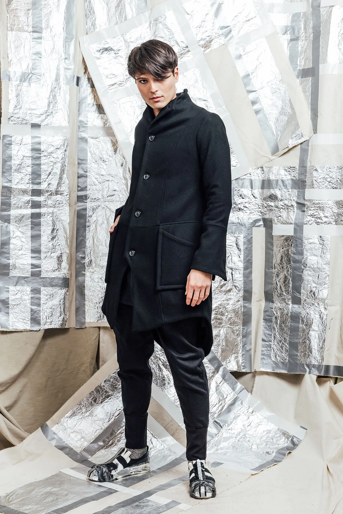 AW23 EILIAN TAILORED WOOL COAT - OBSIDIAN