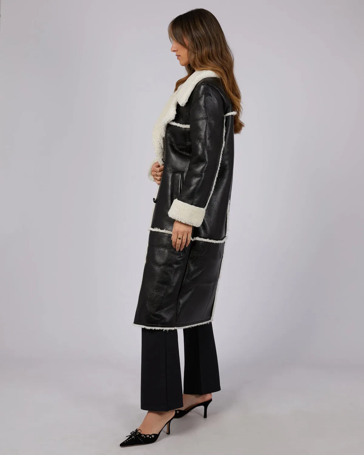 Billie Sherpa Coat | Black