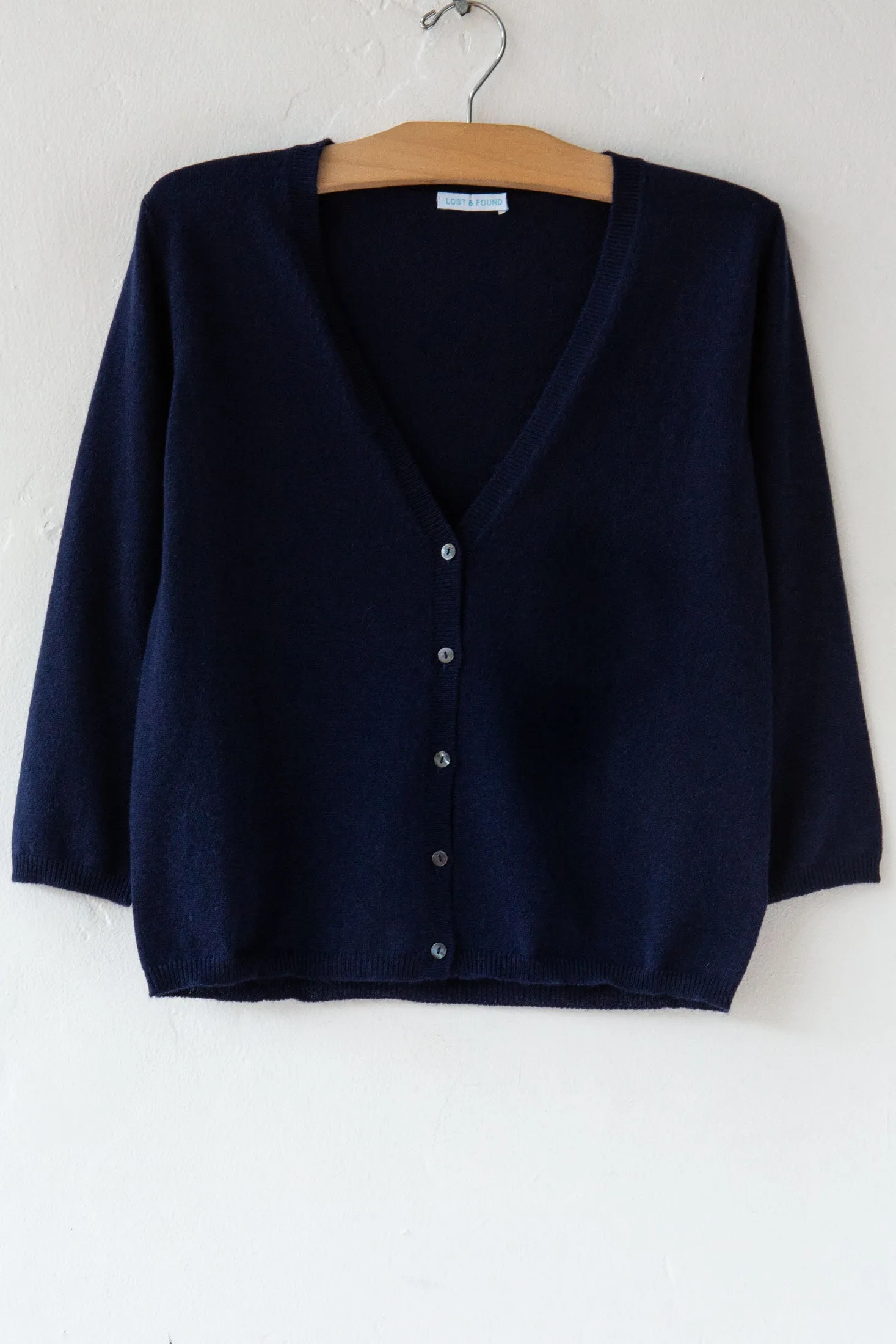 Cashmere Cardigan Cosmo