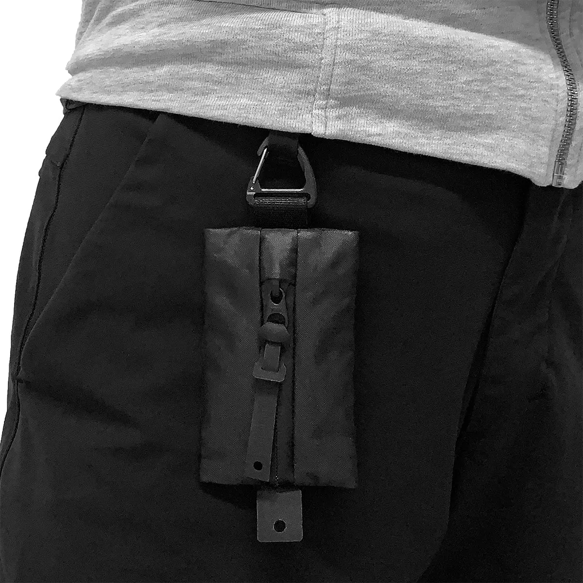 Code of Bell Annex Zip (L) - Zipper Case