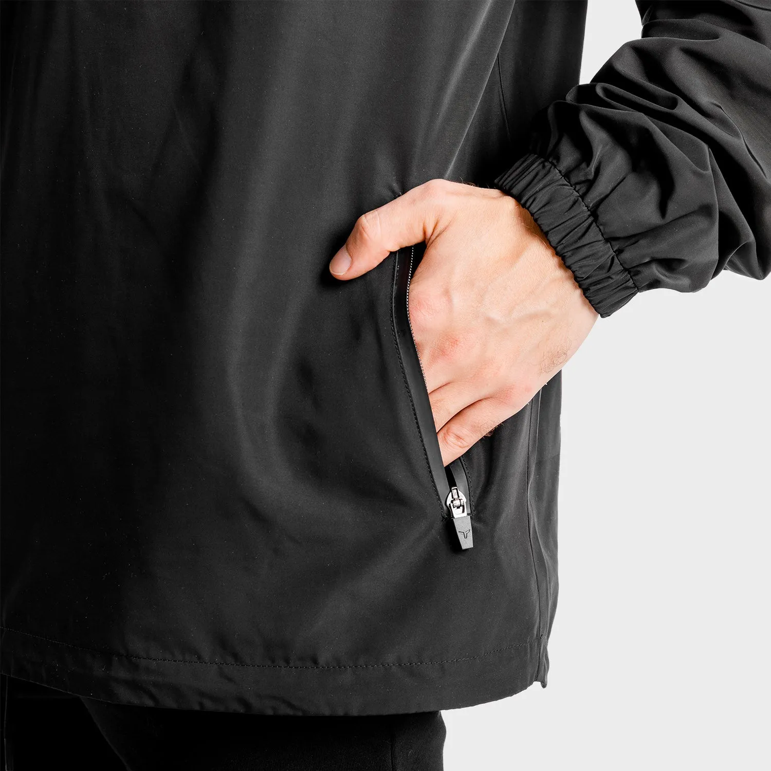 Core Windbreaker - Onyx