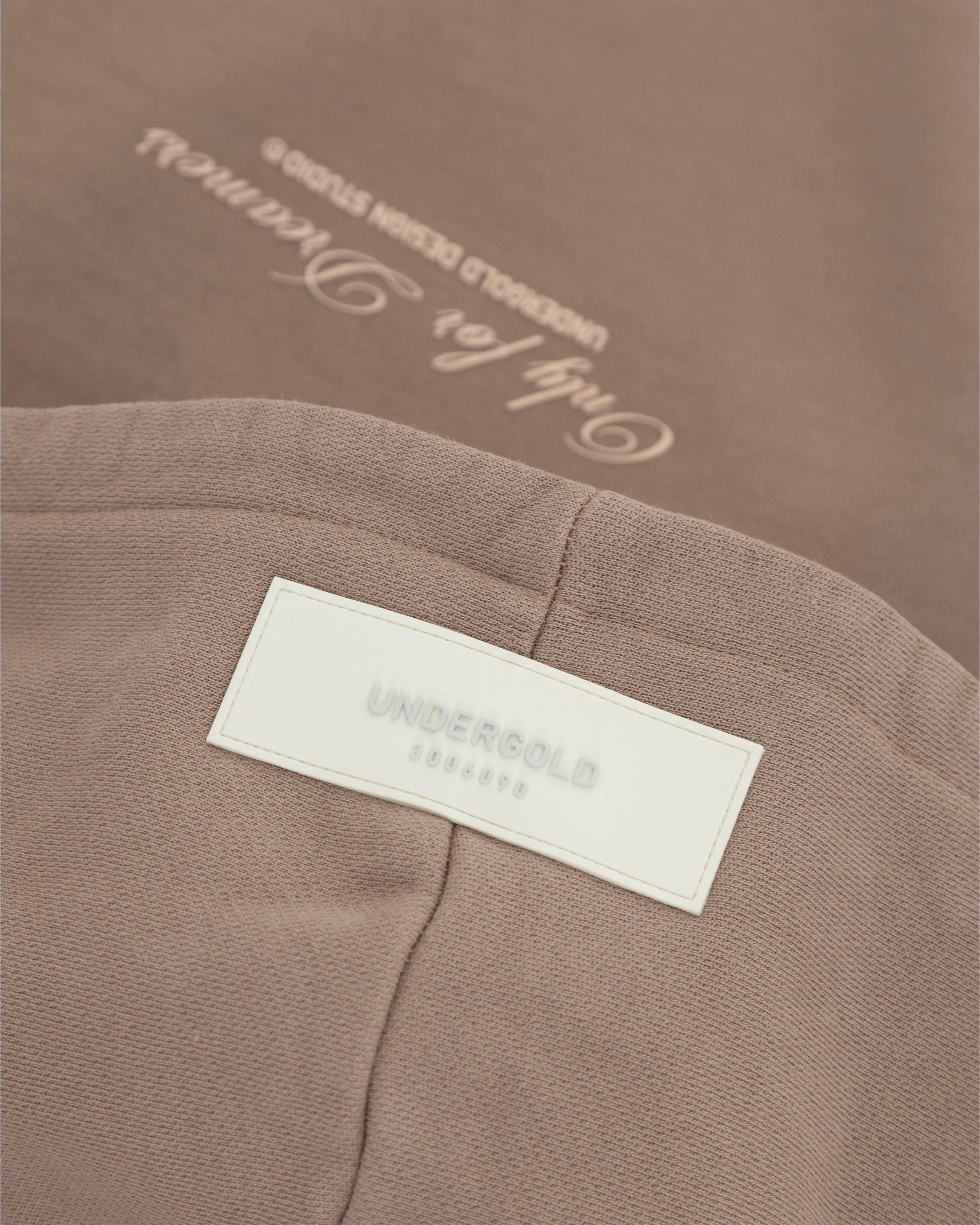 Dreamers Basic Hoodie Brown