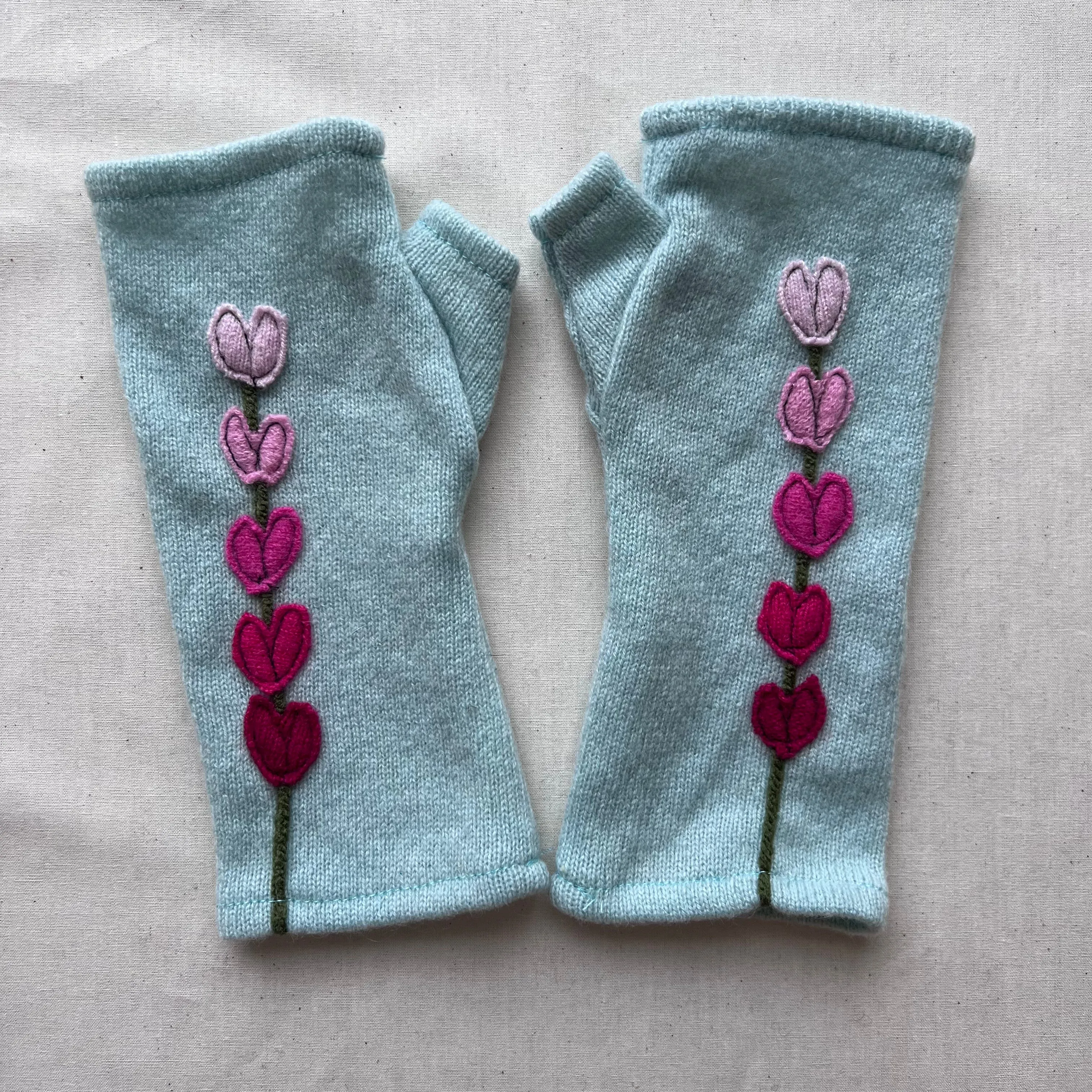 Fingerless Cashmere Gloves "Petals"