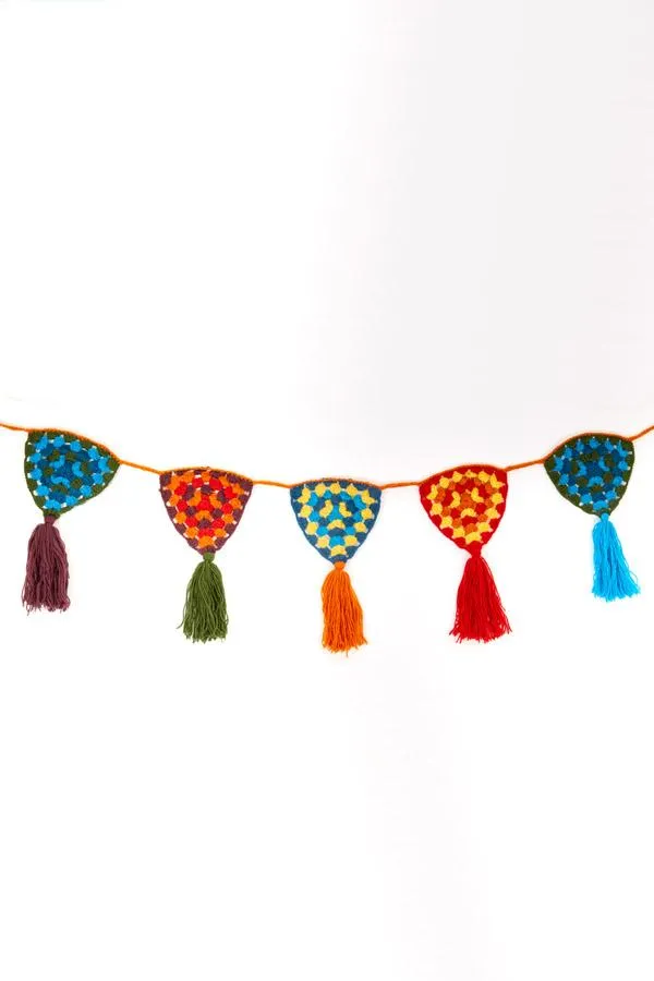 Knitted Garland Decoration-Multi