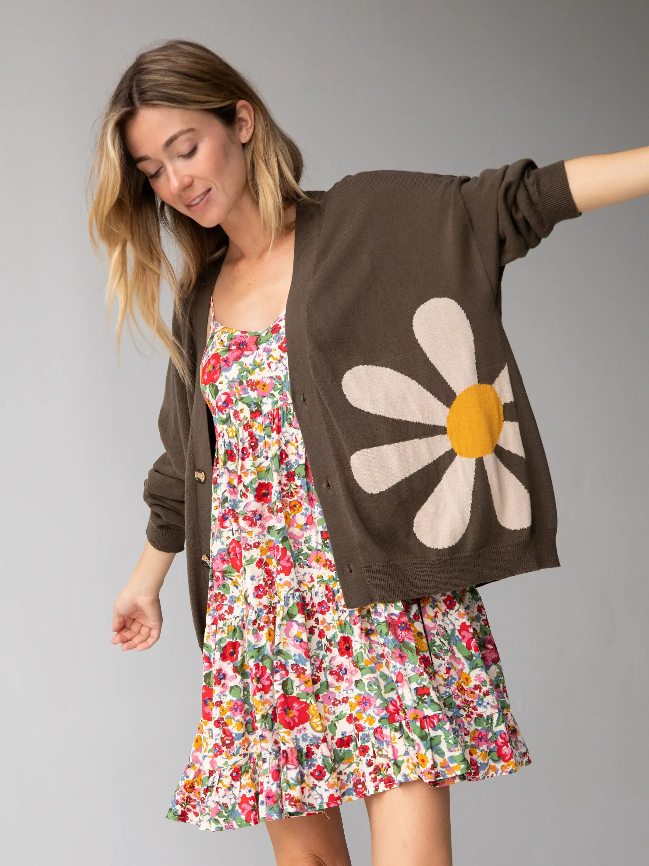 Live Happy Cotton Cardigan Sweater - Olive Daisy