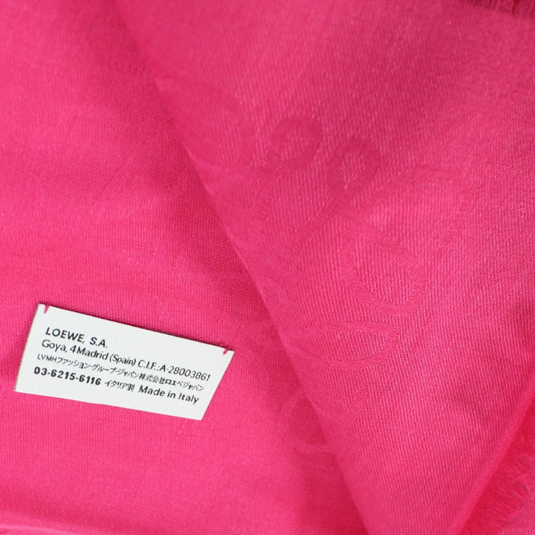 Loewe Scarf Fuchsia Solid Anagram - Wool Silk Cashmere Shawl