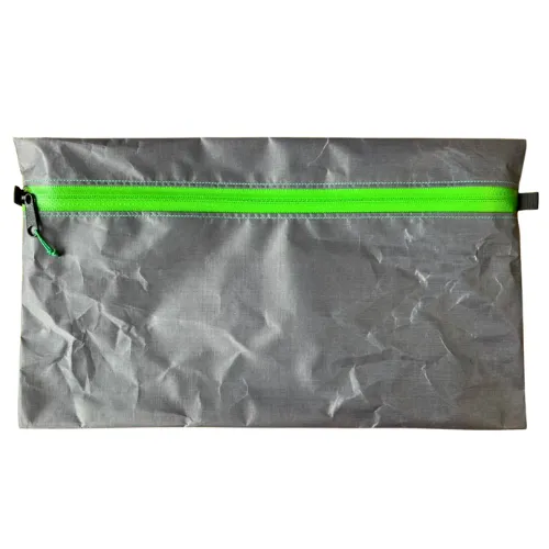 Ultralight DCF Zipper Pouches by BeenCampin