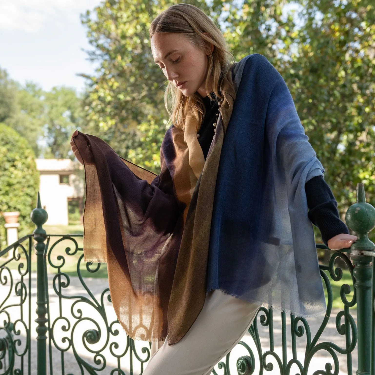 Vicenza - Wool & Silk Scarf - Blue & Brown