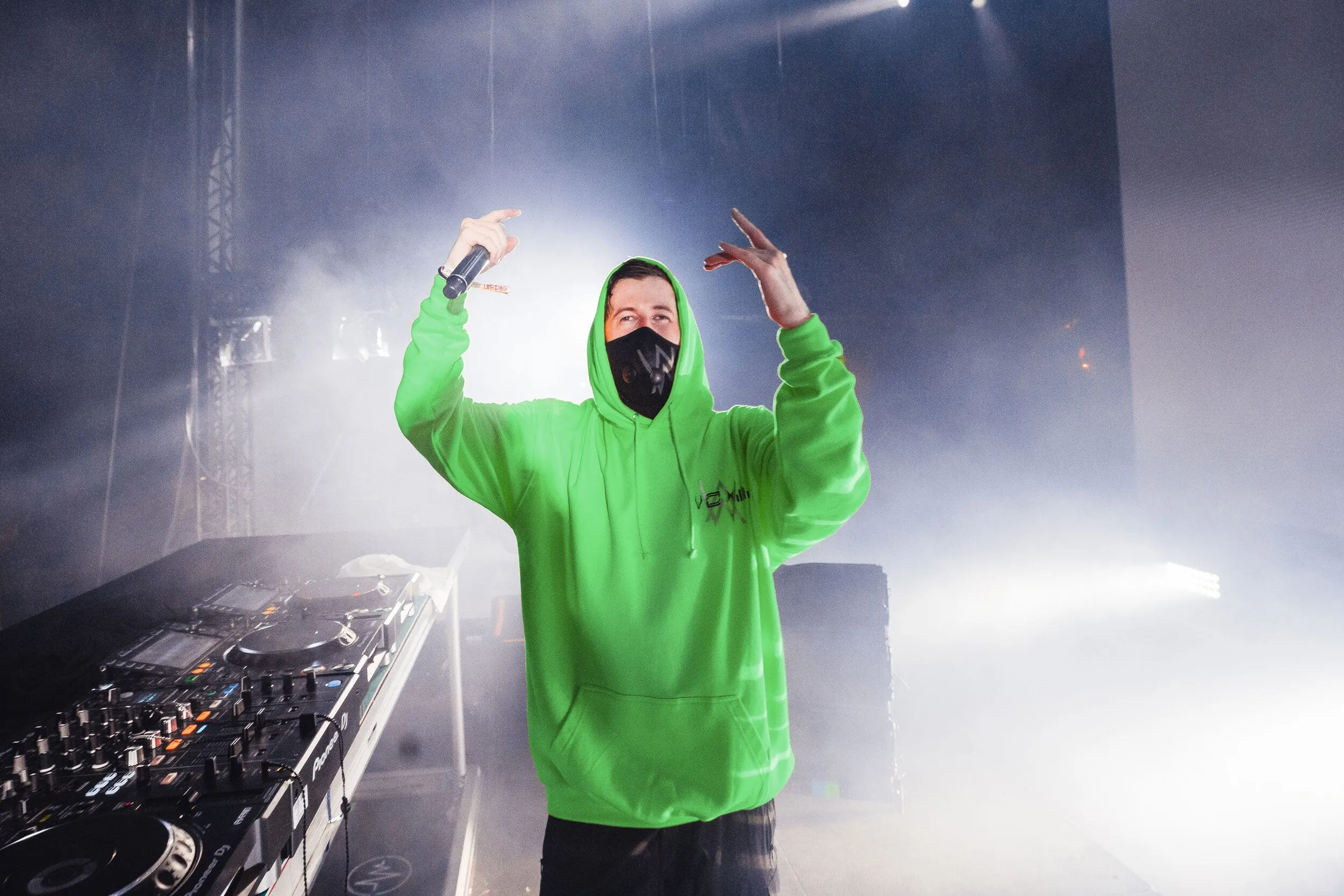 Walker Stage Hoodie | Green